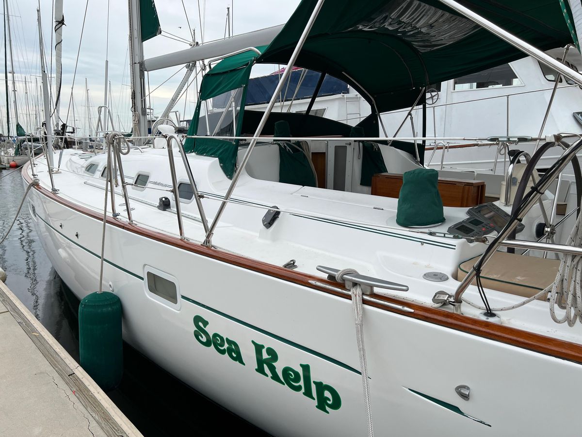 2004 Beneteau 473