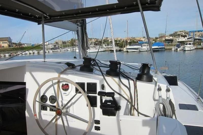2017 Fountaine Pajot Lucia 40