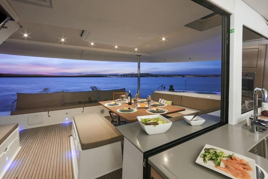 2016 Fountaine Pajot SABA 50