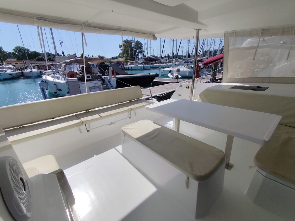 2020 Fountaine Pajot Astrea