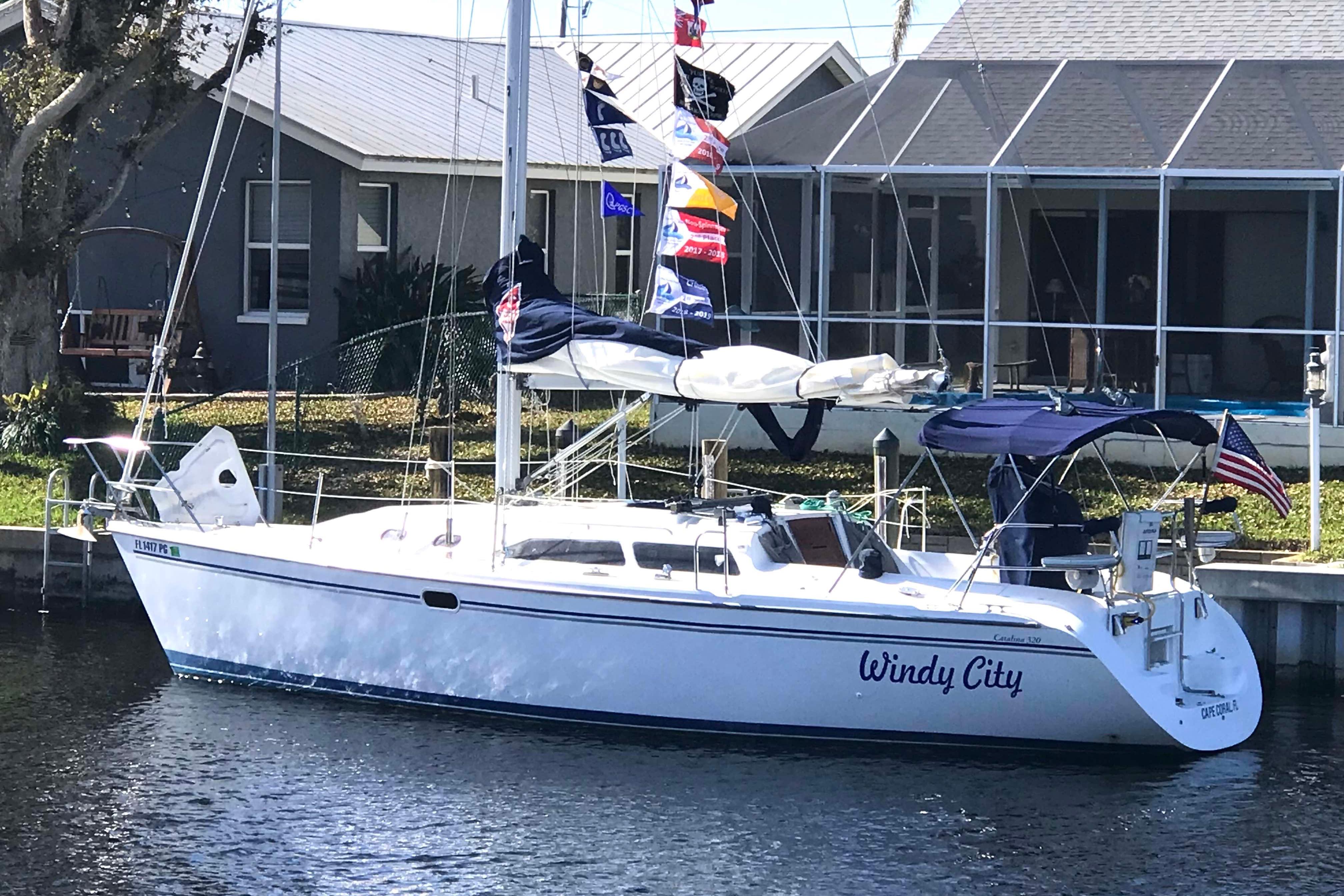 2003 Catalina 320