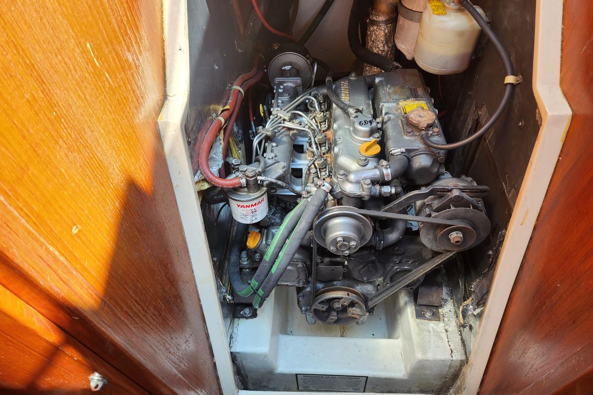 1990 Catalina 42
