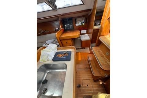 1986 Beneteau First 305