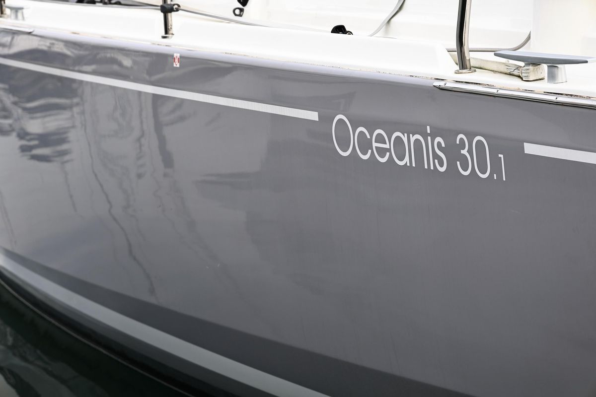 2023 Beneteau Oceanis 30.1 for sale in Hamble Le Rice, Hampshire, United Kingdom 29 ft