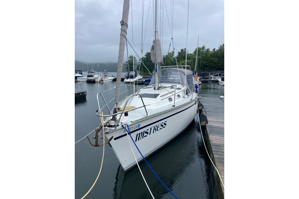 1992 Hunter 33.5