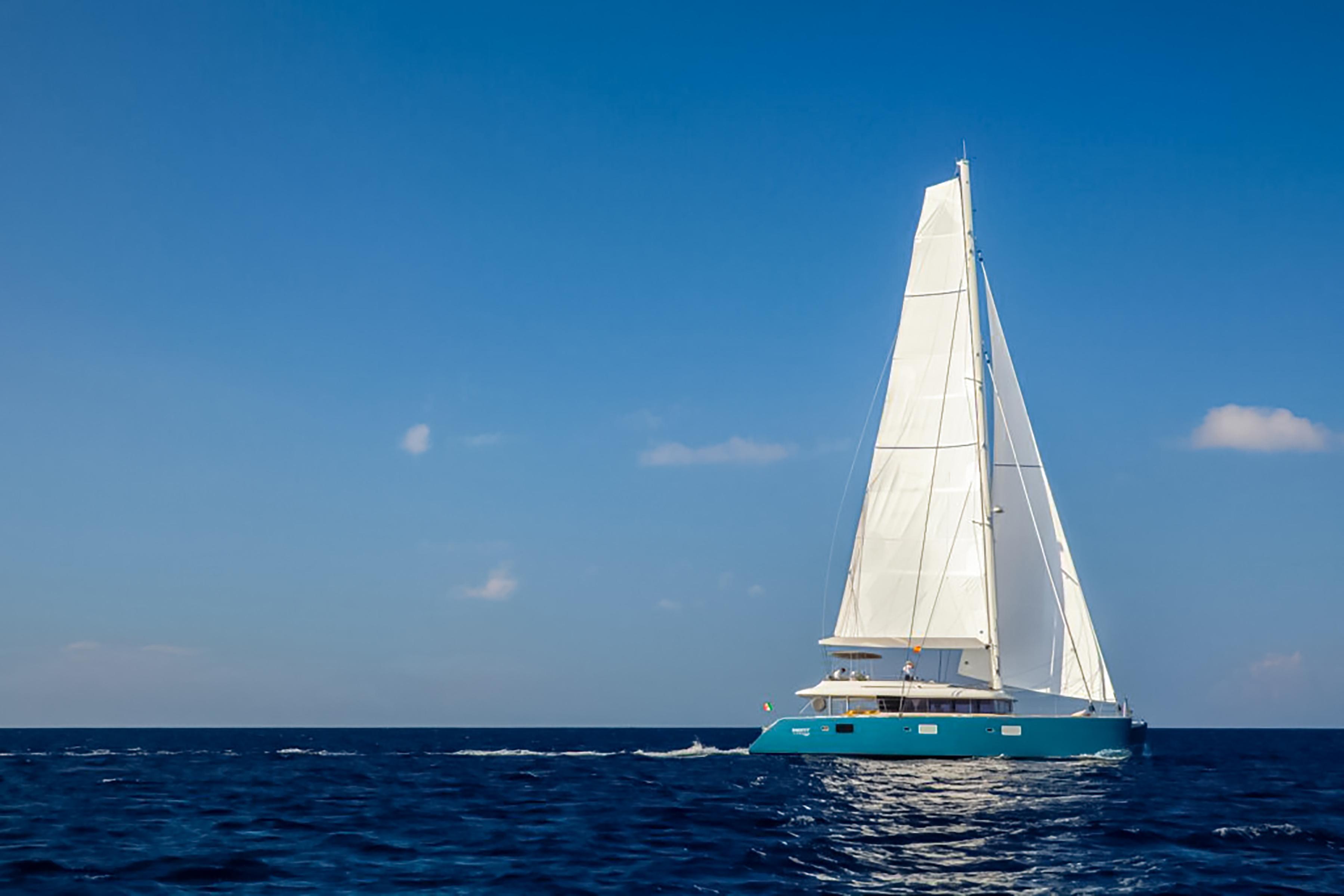 2012 Lagoon 620