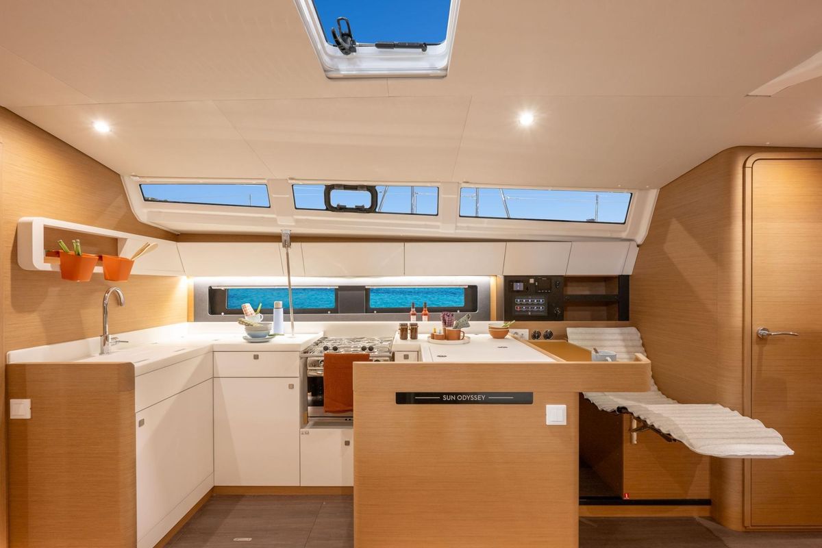 2026 Jeanneau Sun Odyssey 455