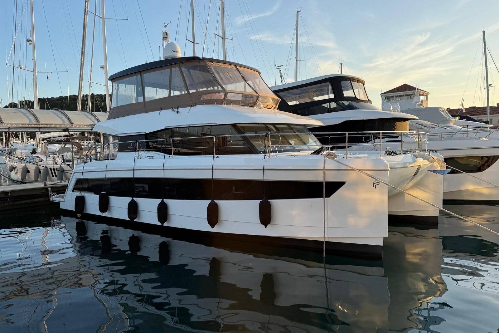 2021 Fountaine Pajot Motor Yacht 44 for sale in Sibenik, Croatia