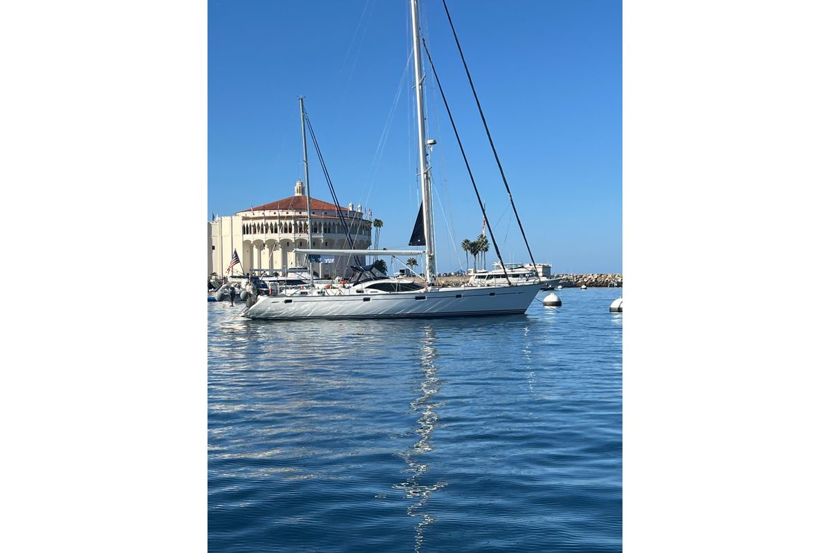 2008 Oyster 56 Deck Saloon