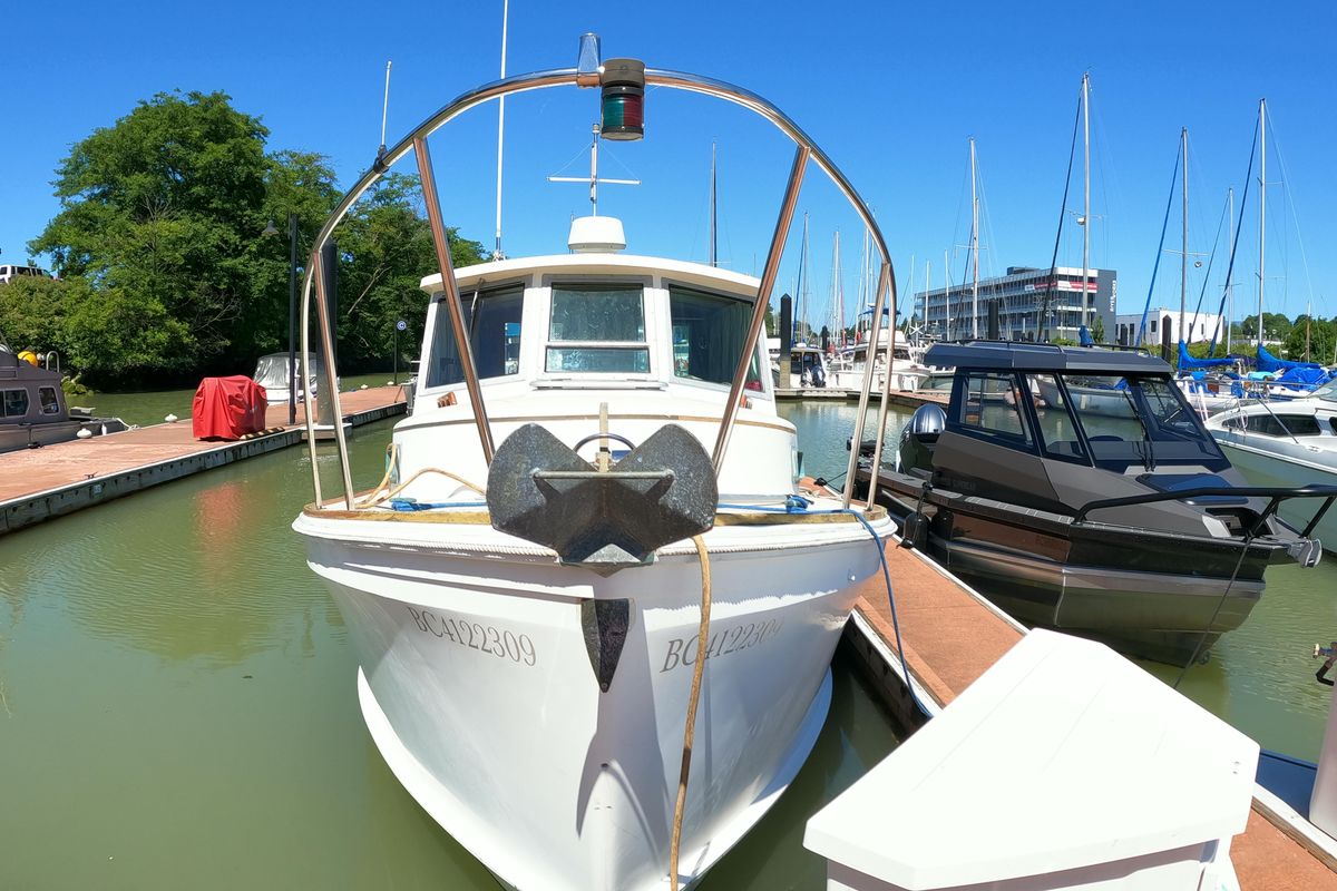1985 Cape Dory 28