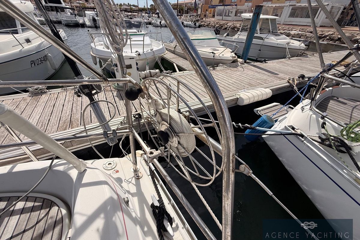 2003 Beneteau Oceanis Clipper 331