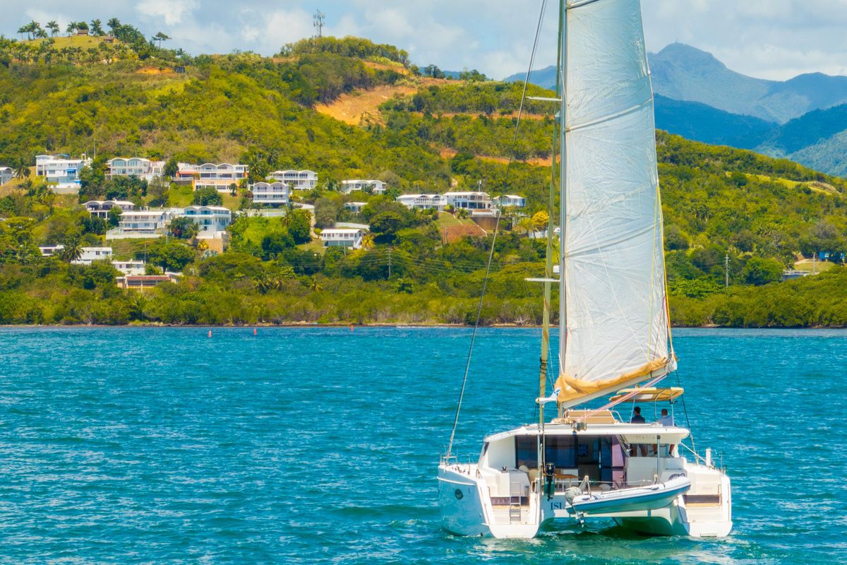 2014 Fountaine Pajot Helia 44