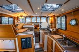 2016 Ranger Tugs R-31 CB