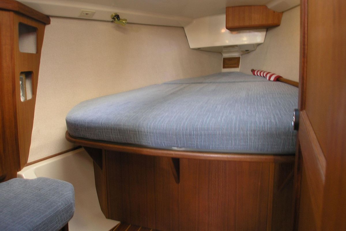 1996 Hunter Legend 37.5