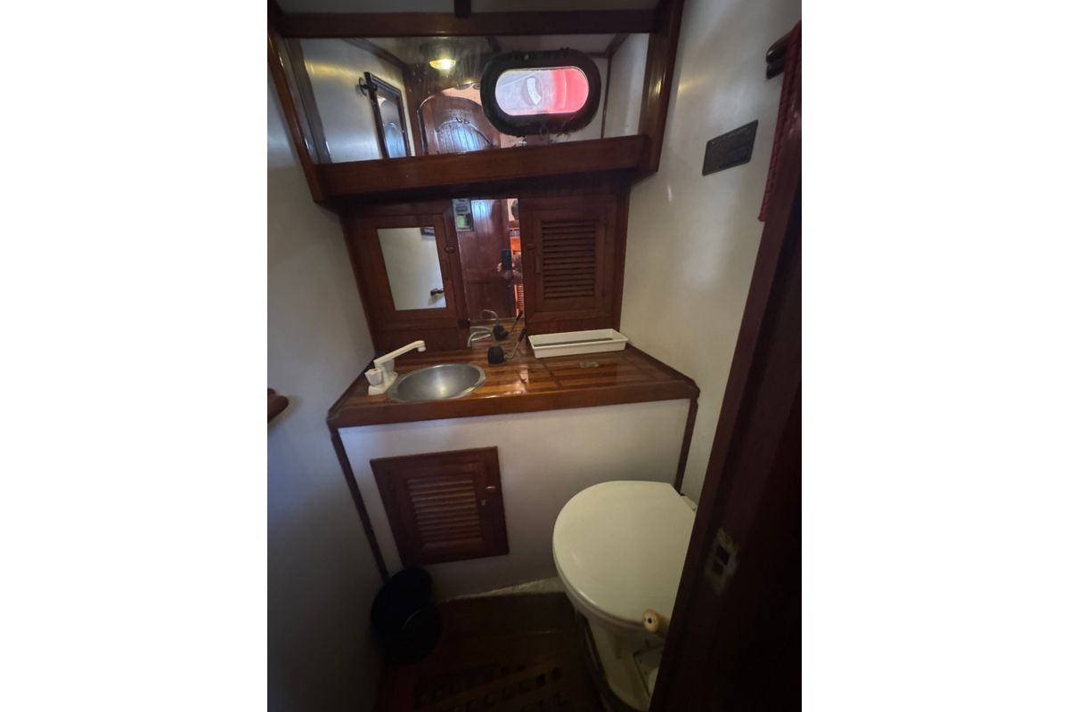 1977 Tayana 37 Ct