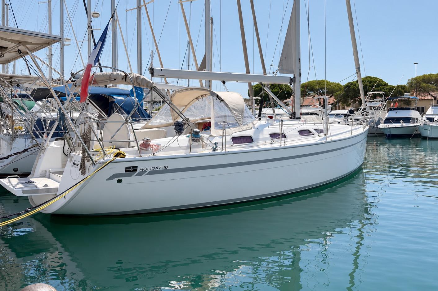 2010 Bavaria Cruiser 40 for sale in Toulon, Var, France