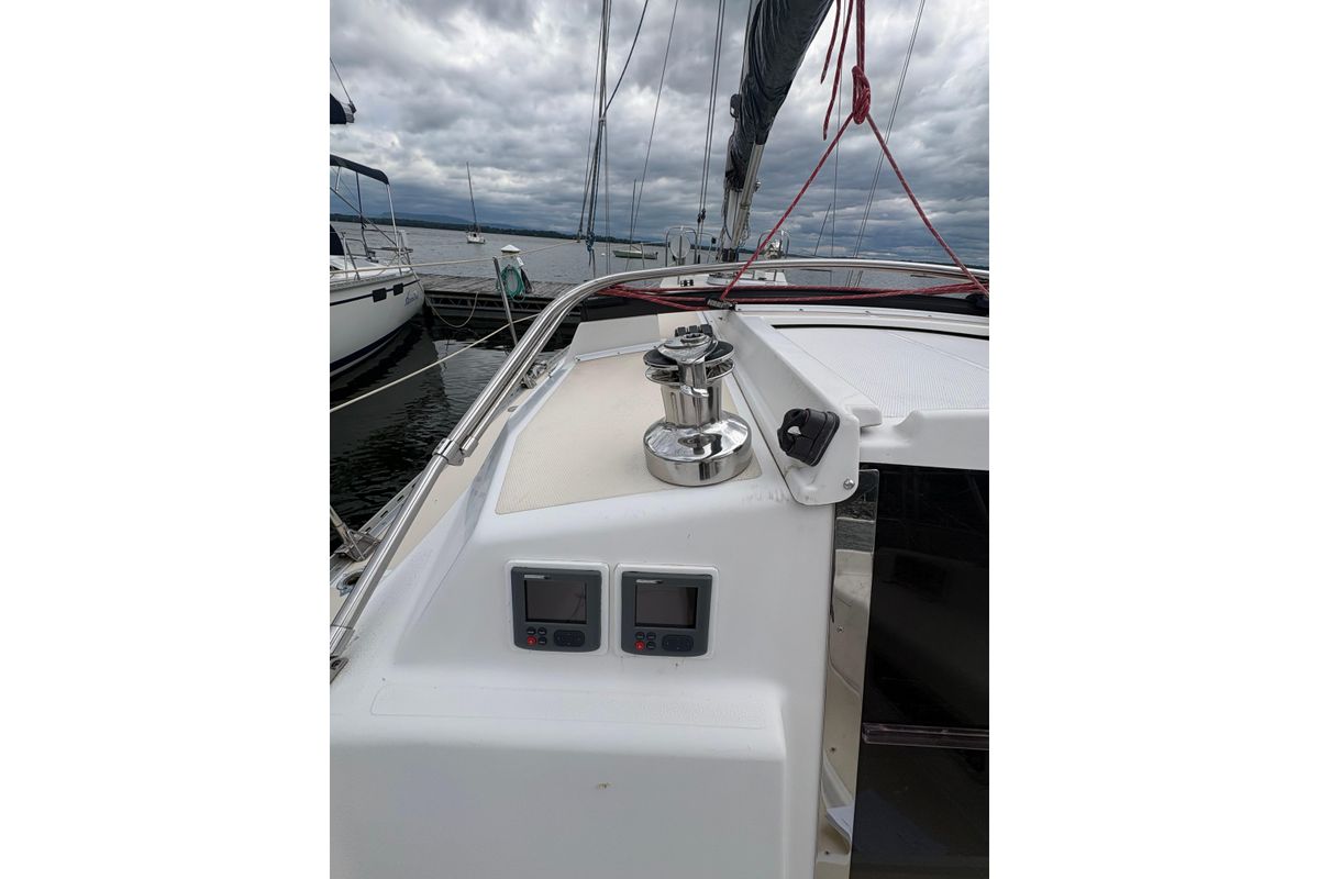 2004 Saga 35