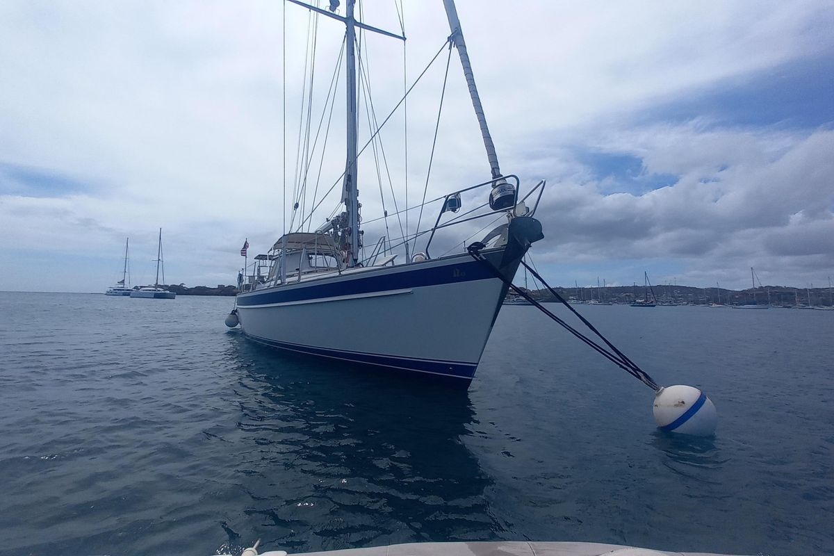 2004 Hallberg-Rassy 43