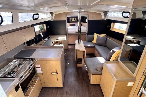 2021 Beneteau Oceanis 41.1