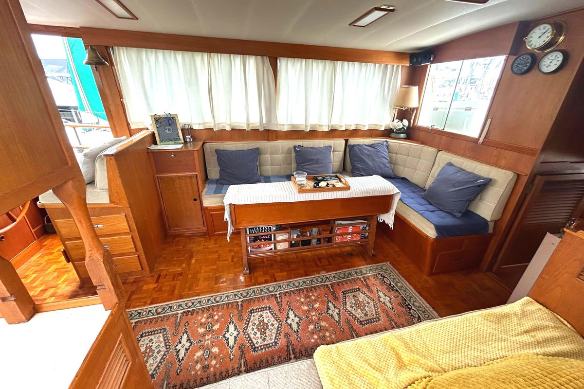 1983 Grand Banks 42 Classic