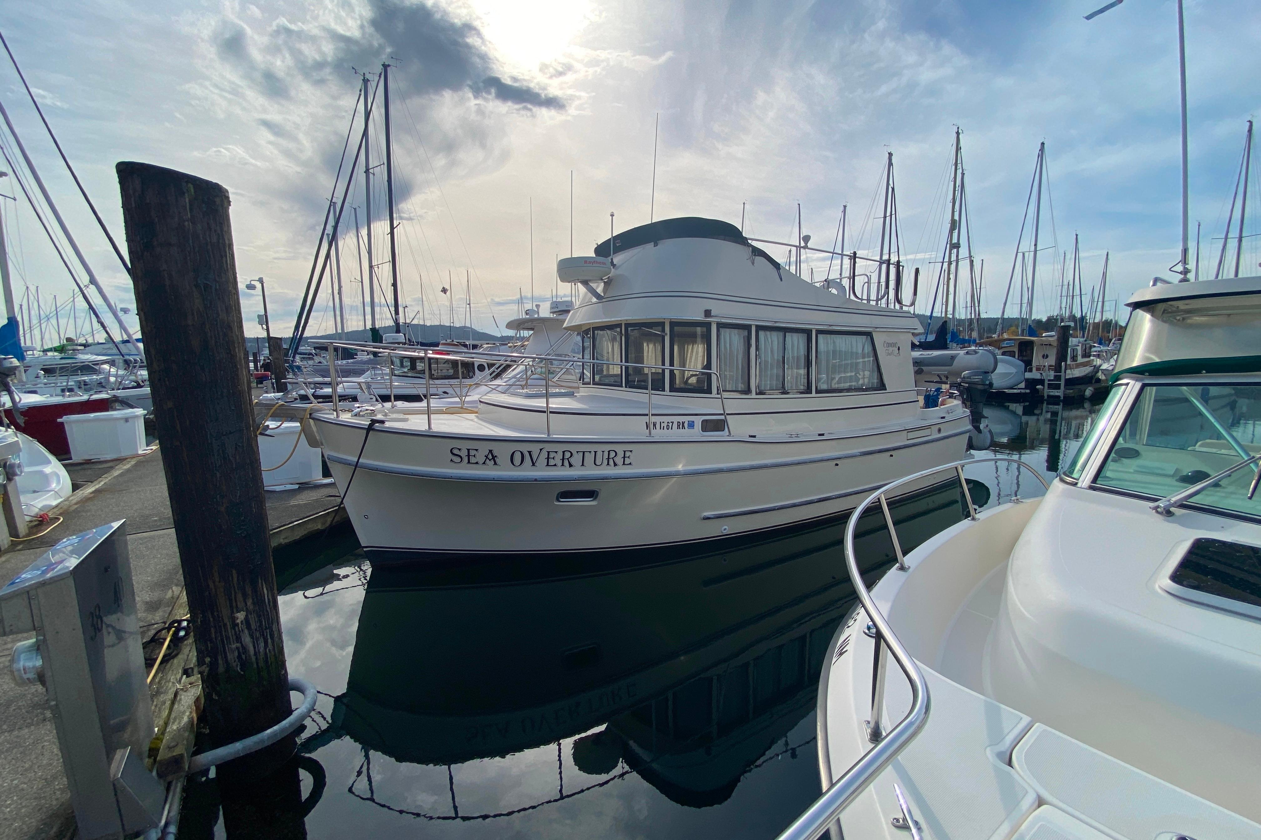 2002 Camano 30 for sale in Anacortes, Washington
