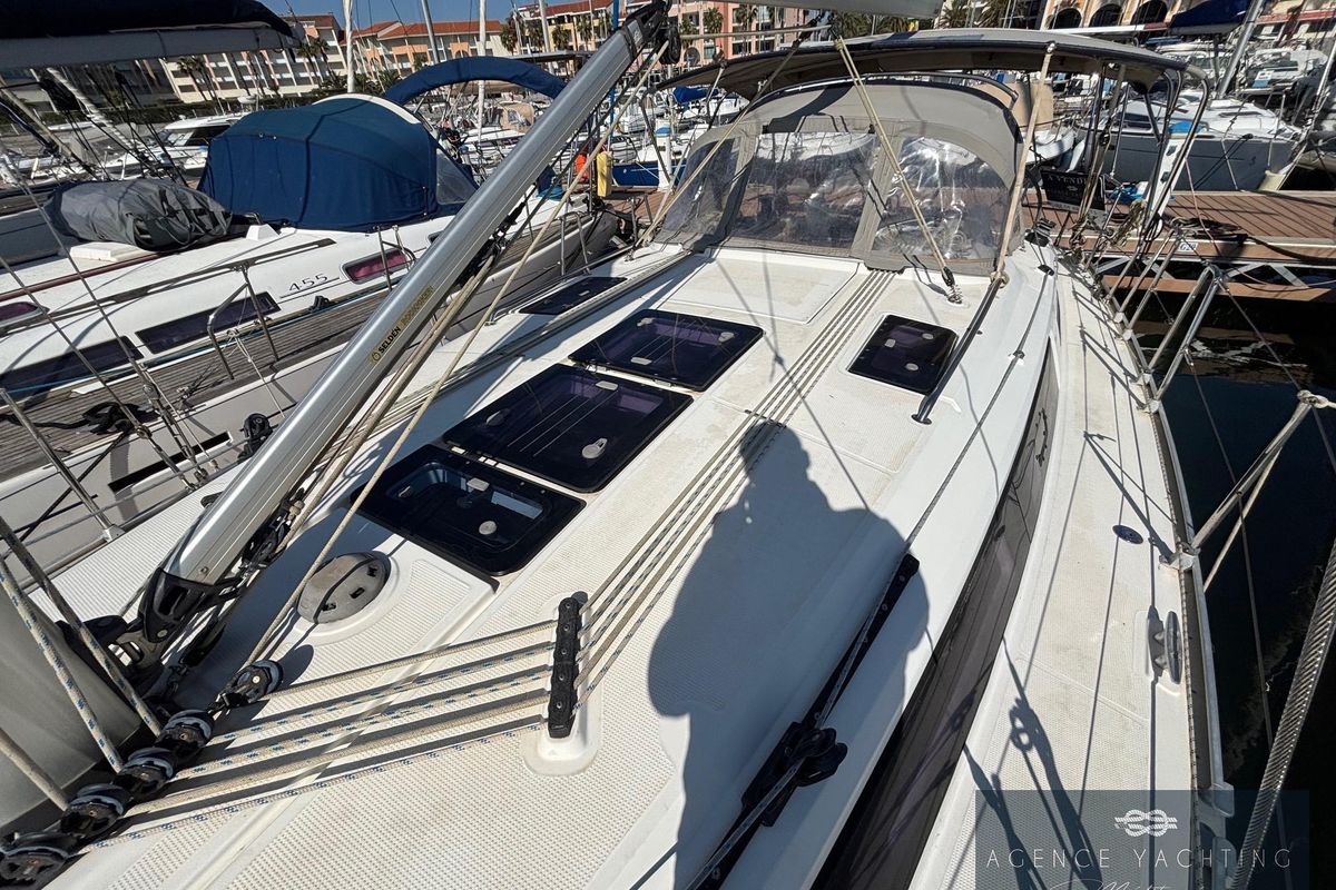 2014 Bavaria Cruiser 37 for sale in Canet-en-Roussillon, Pyrénées-Orientales, France 37 ft
