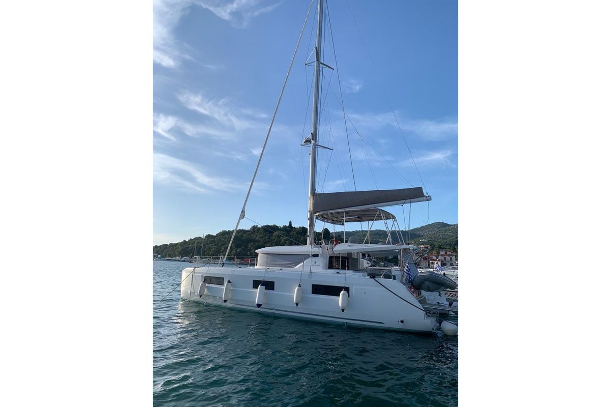 2020 Lagoon 46