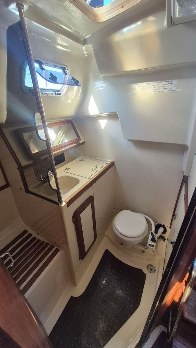 1991 Hunter Vision 32