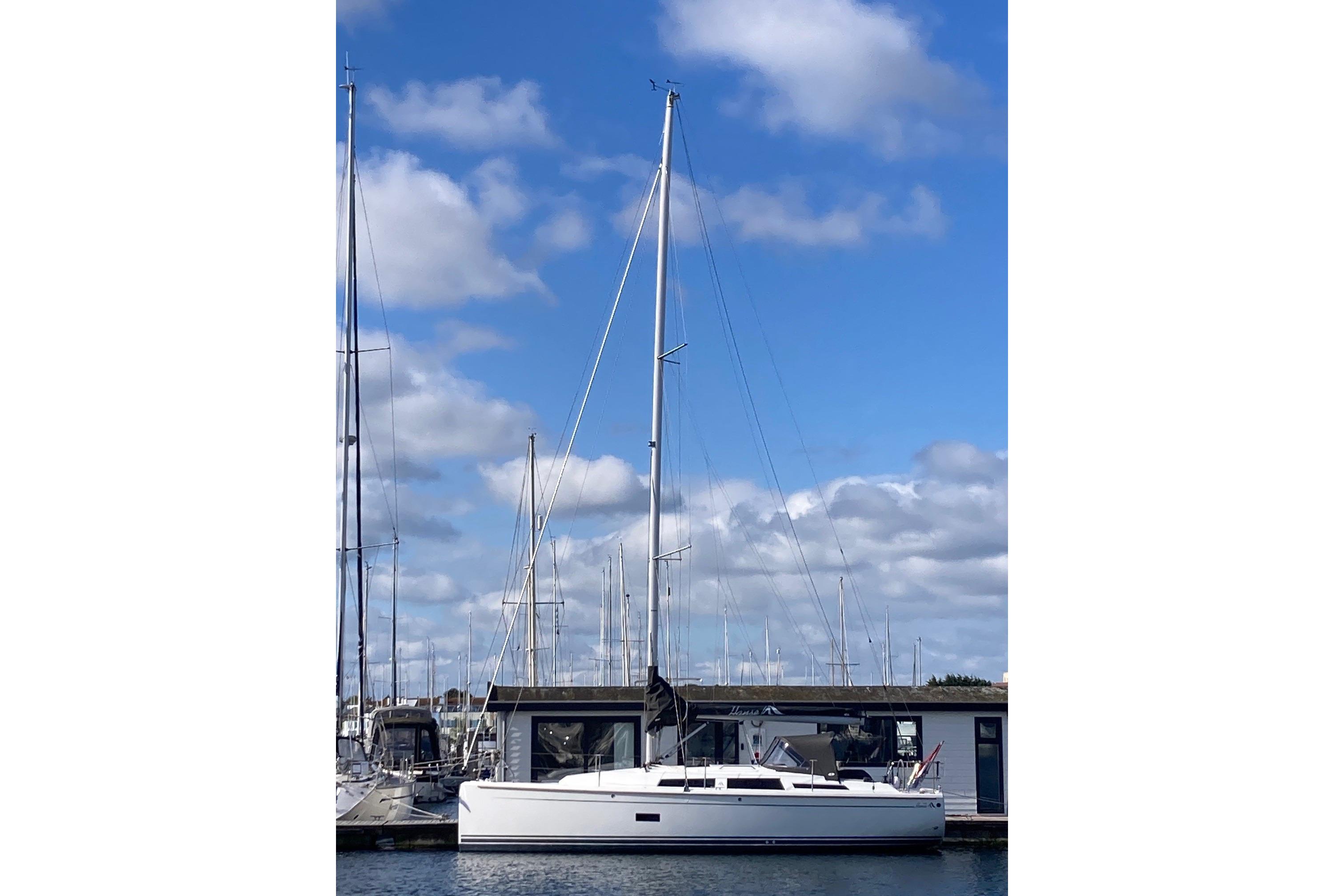 2020 Hanse 348 for sale in Ouddorp, Netherlands
