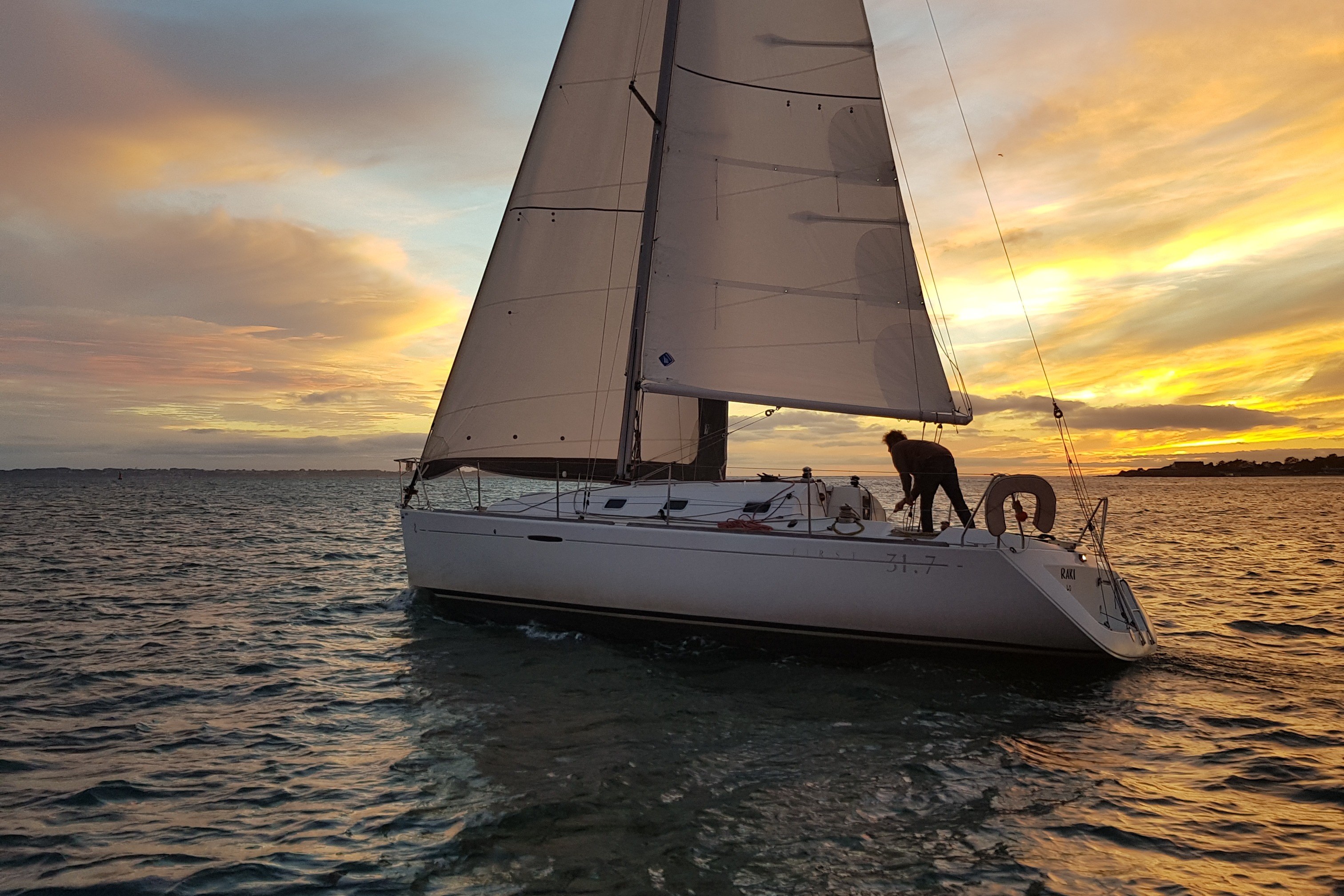 2003 Beneteau First 31.7 for sale in Larmor-Plage, Morbihan, France