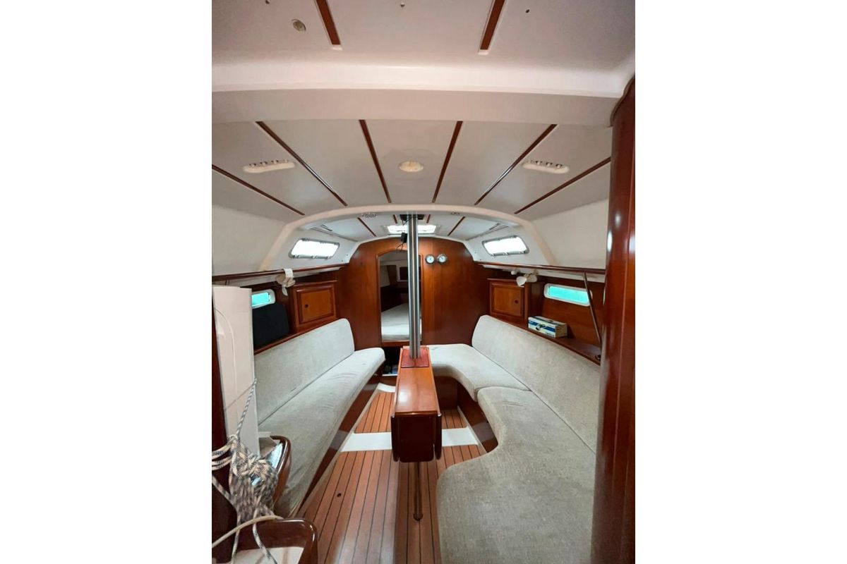 2001 Beneteau Oceanis 331