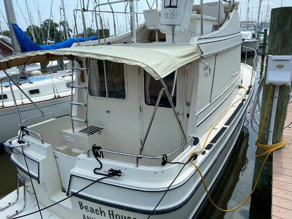 1998 Camano Troll 31 for sale in Deale, Maryland