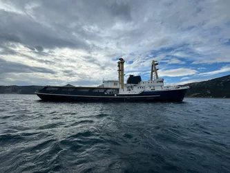 1974 Khozam 254' Expedition
