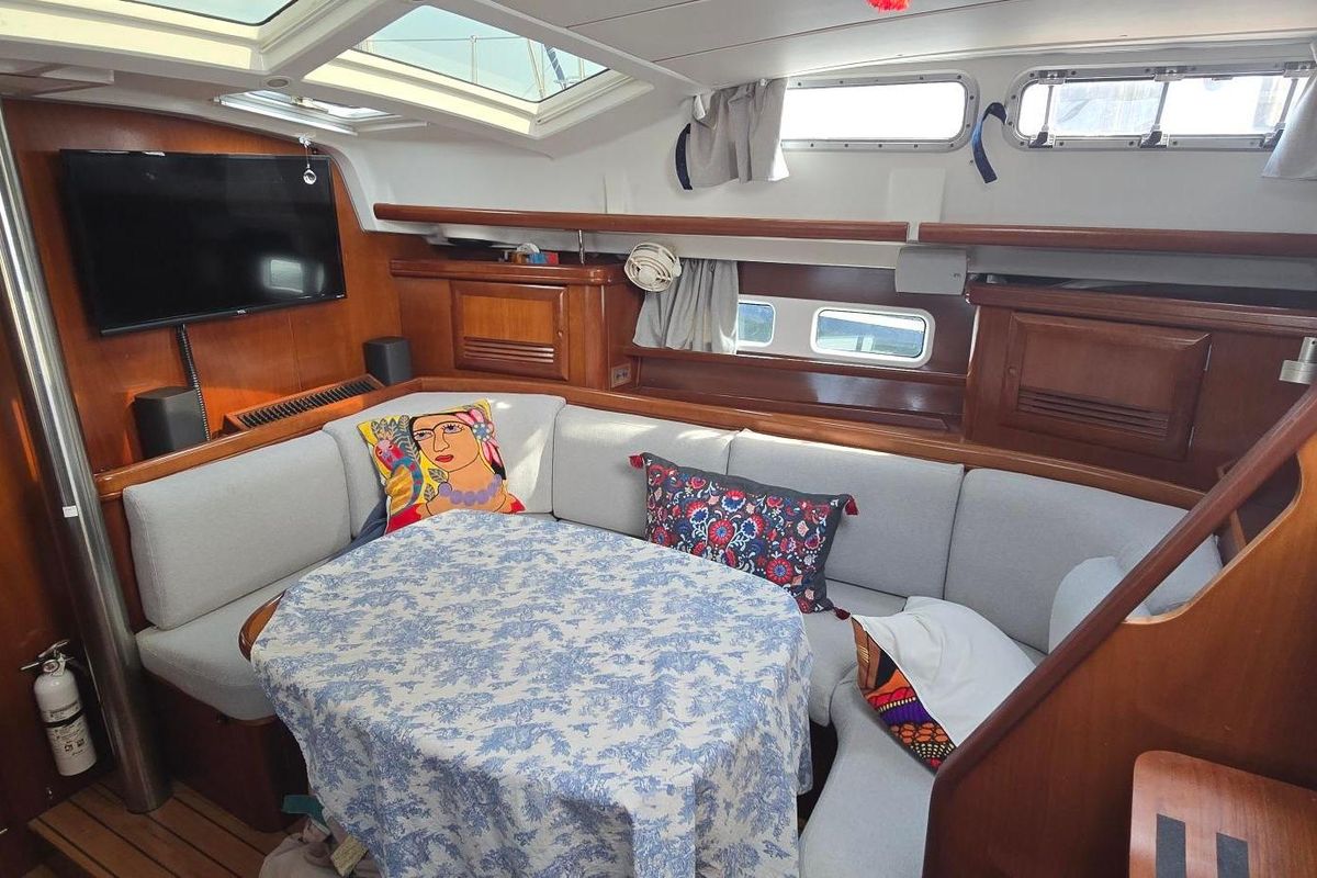 2003 Beneteau Oceanis 42cc