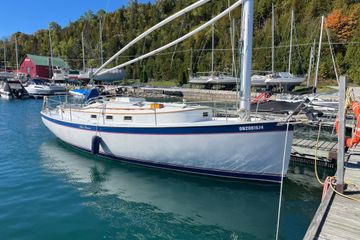 1984 Nonsuch 30 Ultra Boats