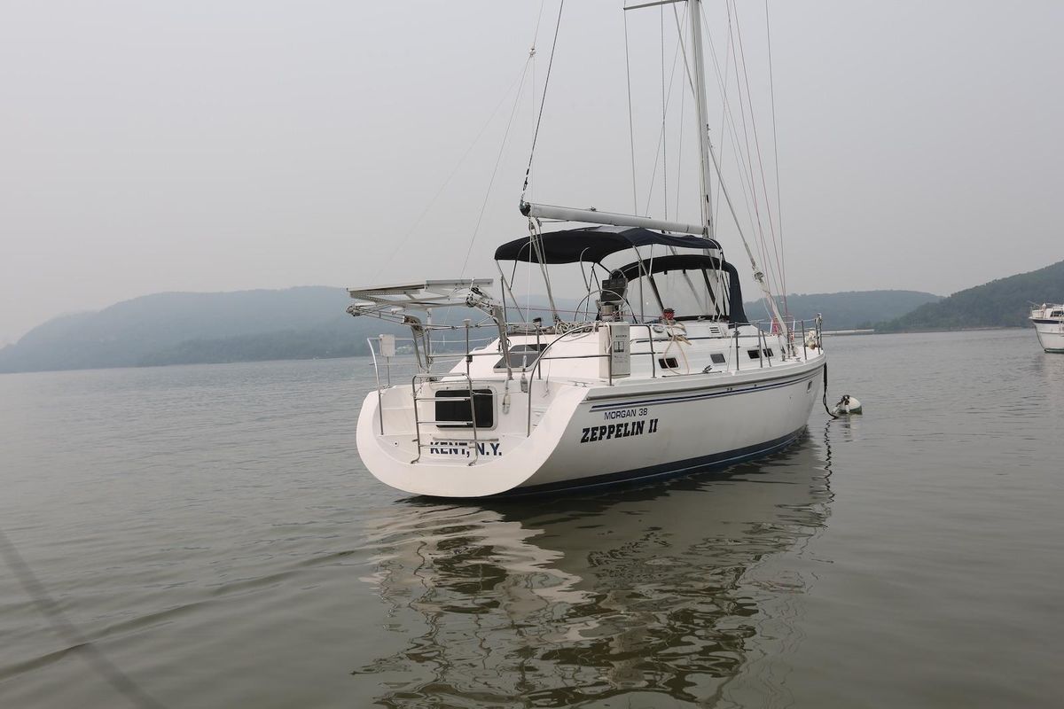 1993 Morgan Catalina 38 CC