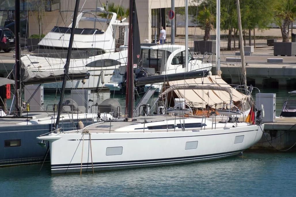2022 Nautor Swan 55