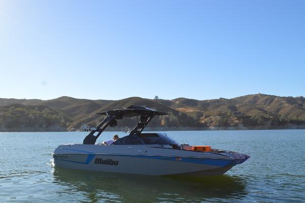 2017 Malibu Wakesetter 22 MXZ for sale in Morro Bay, California