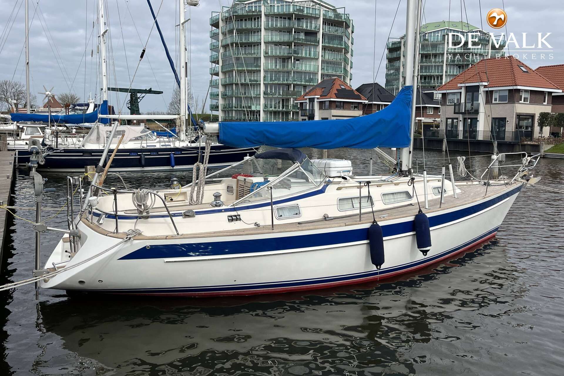 1998 Hallberg-Rassy 34 Boats