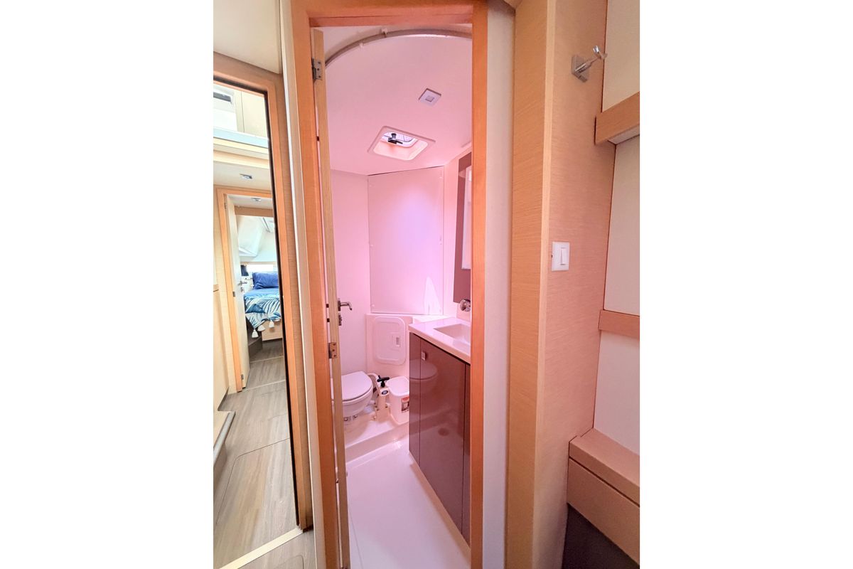 2018 Fountaine Pajot Lucia 40