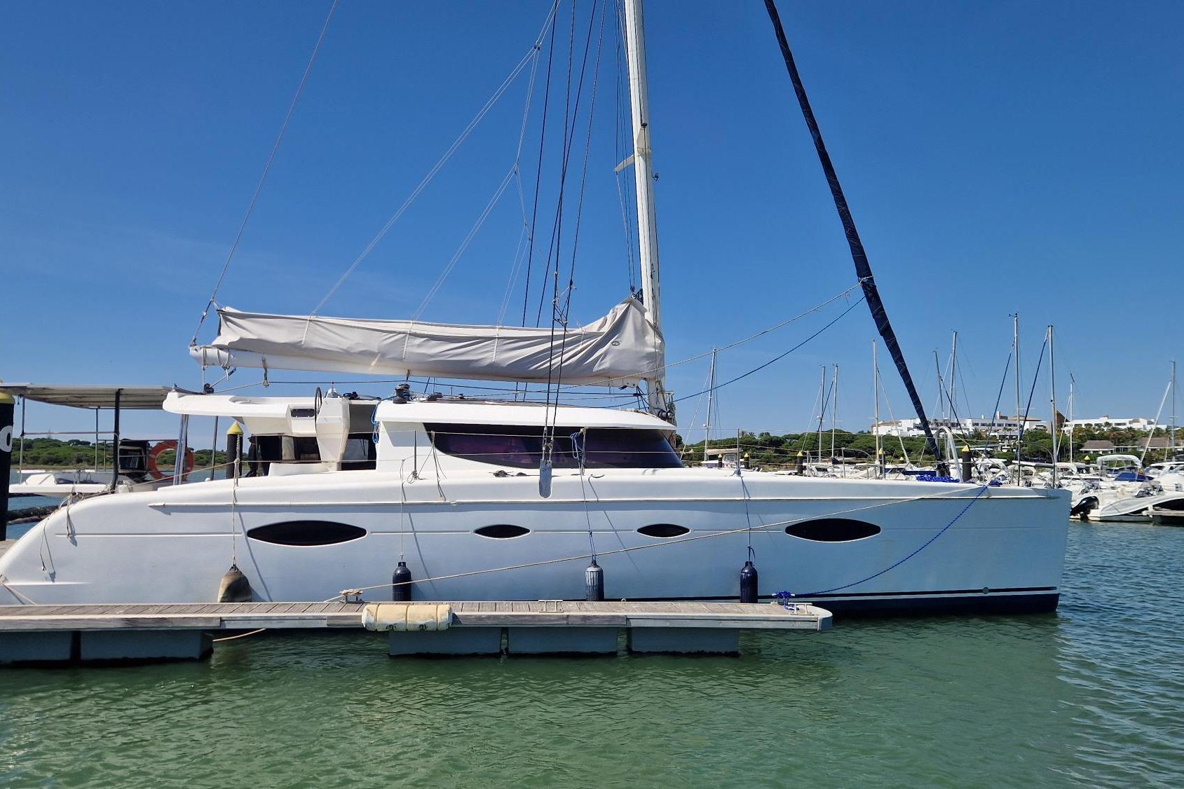 2012 Fountaine Pajot Salina 48 Evolution