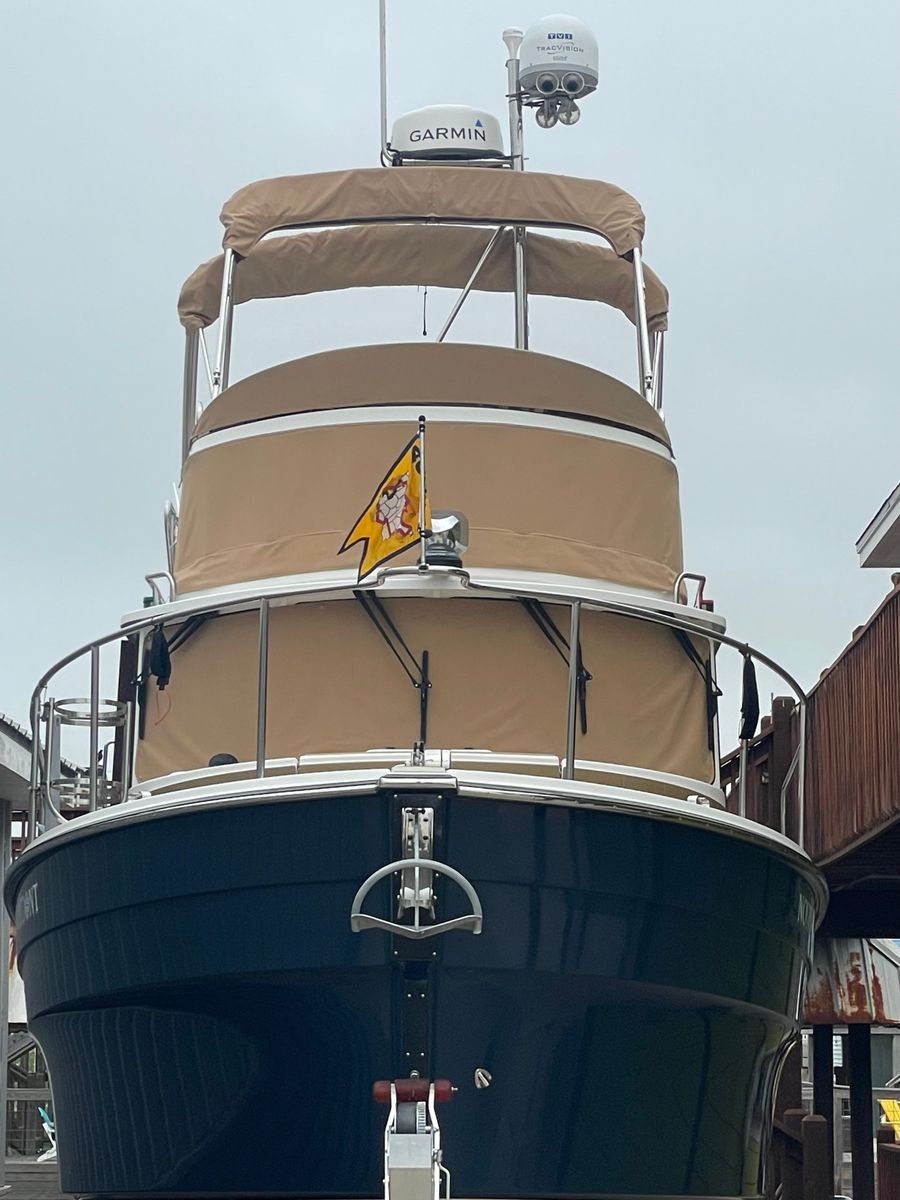 2020 Ranger Tugs R-31 CB