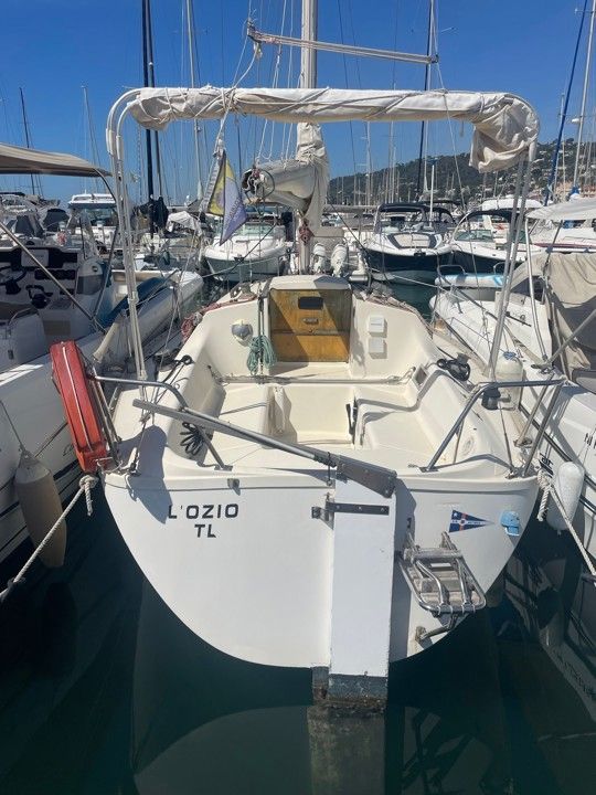 1984 Jeanneau Fantasia 27 for sale in Antibes, Alpes-Maritimes, France