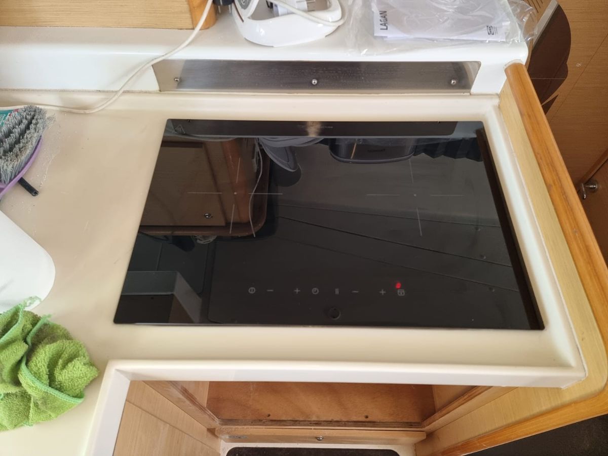 2008 Lagoon 420