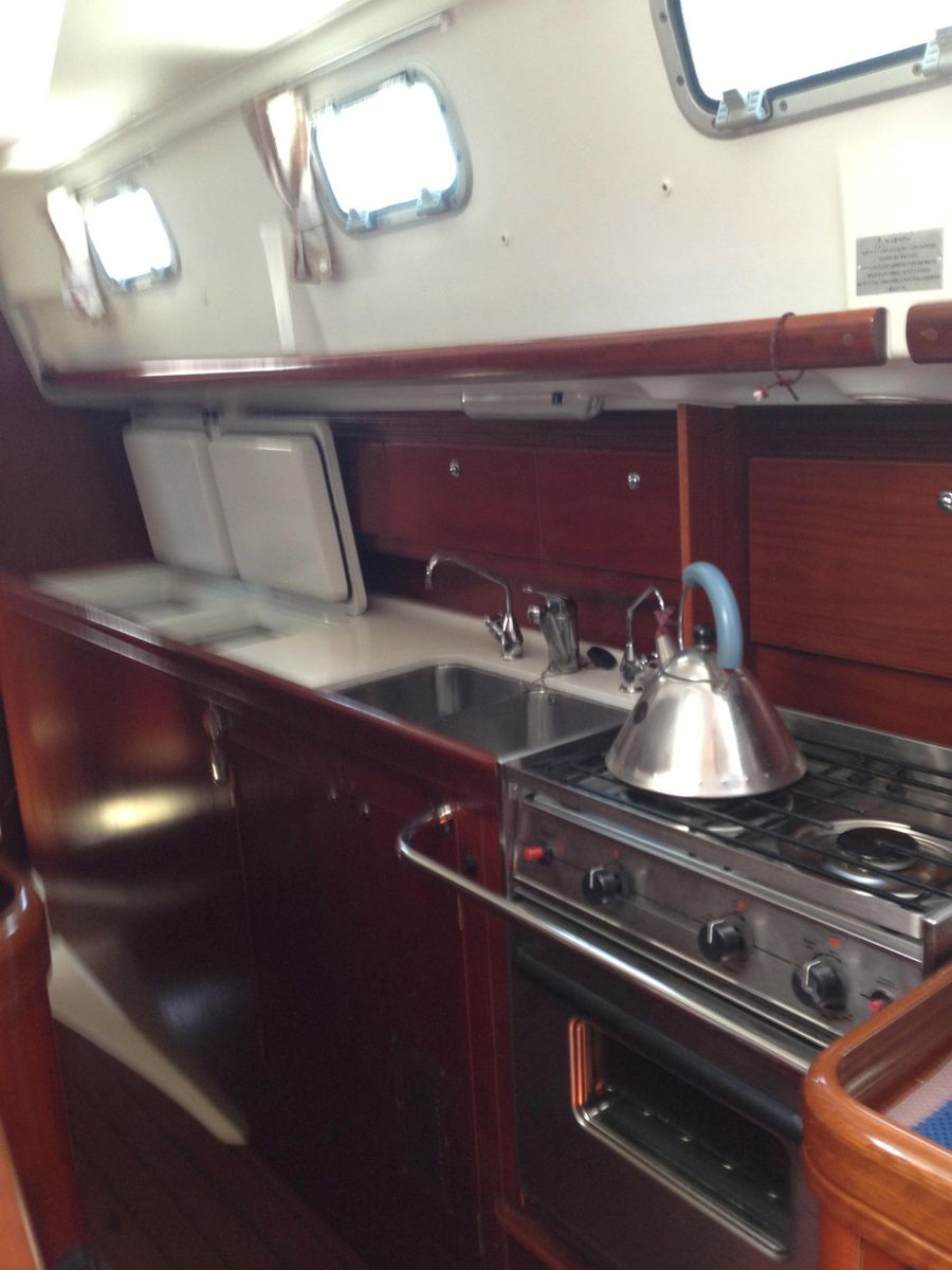 2002 Beneteau Oceanis 42cc