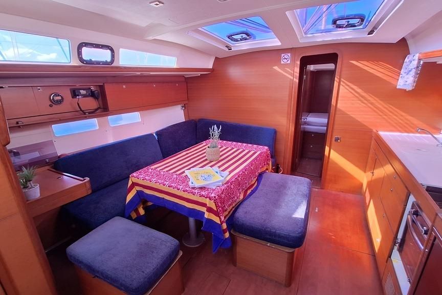 2016 Dufour 460 Grand Large