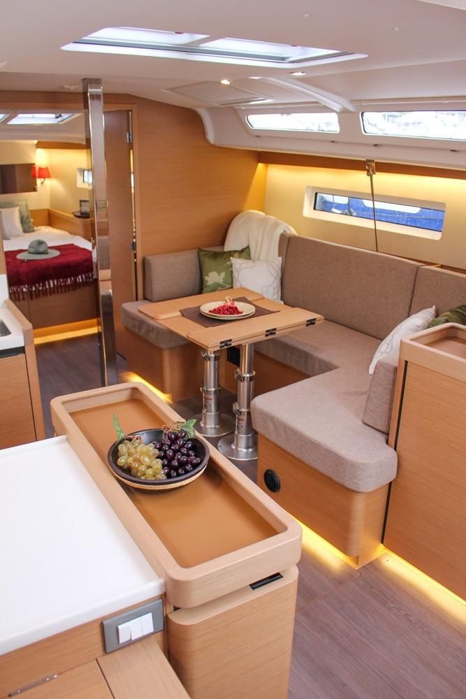 2026 Jeanneau Sun Odyssey 440
