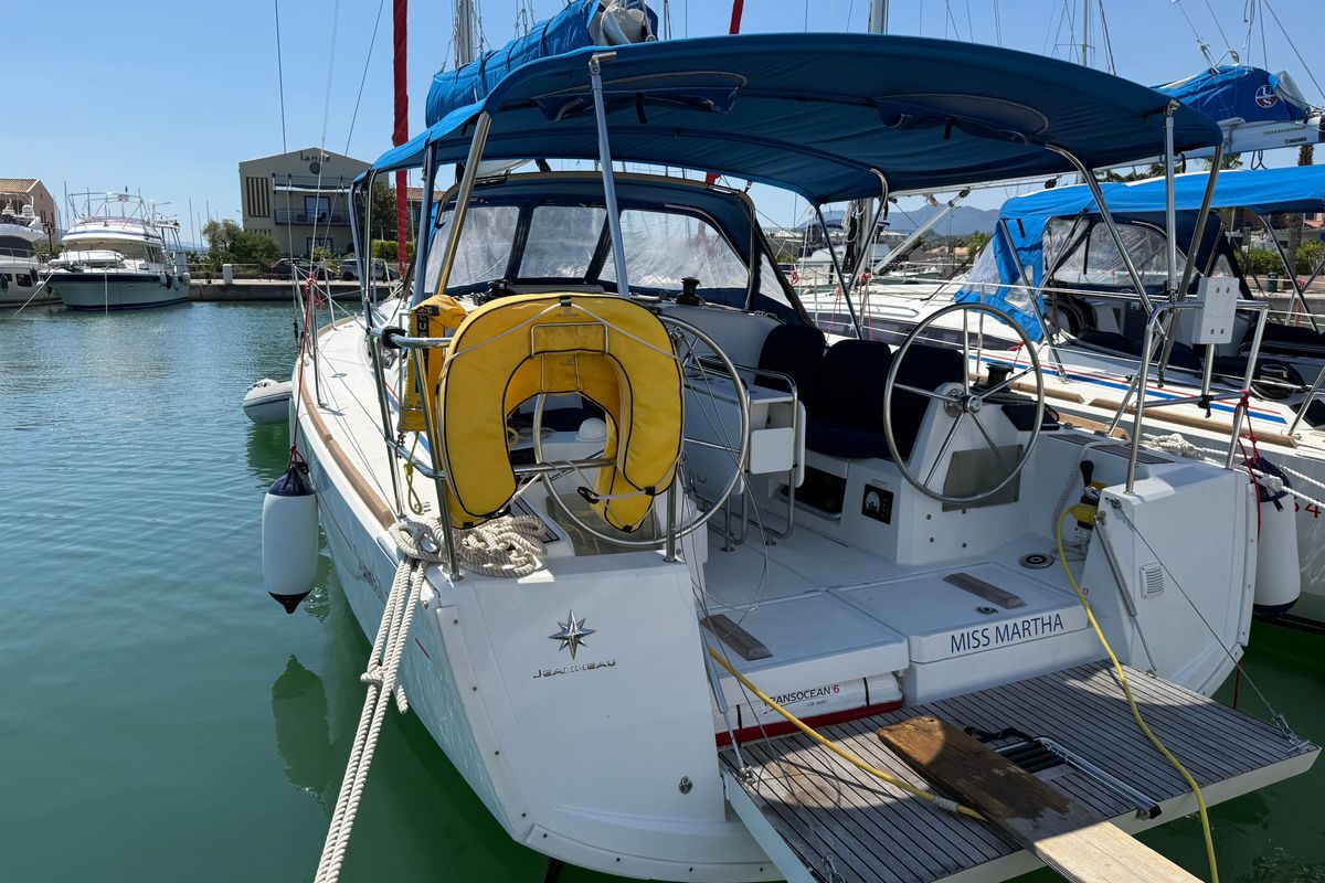 2019 Jeanneau Sun Odyssey 349