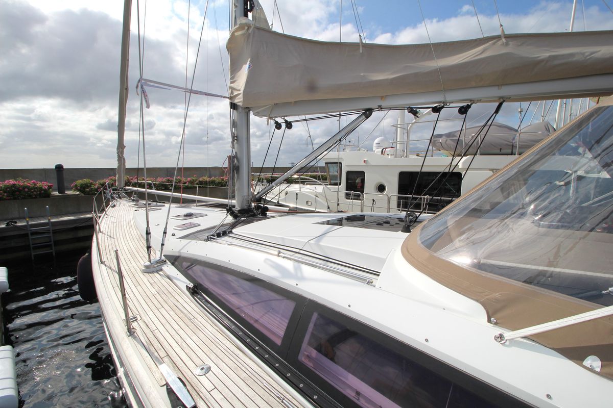 2012 Jeanneau 57