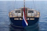 2027 Hutting 52